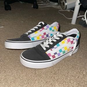 Rainbow Women’s Vans